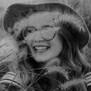 Meet your Posher, Delani